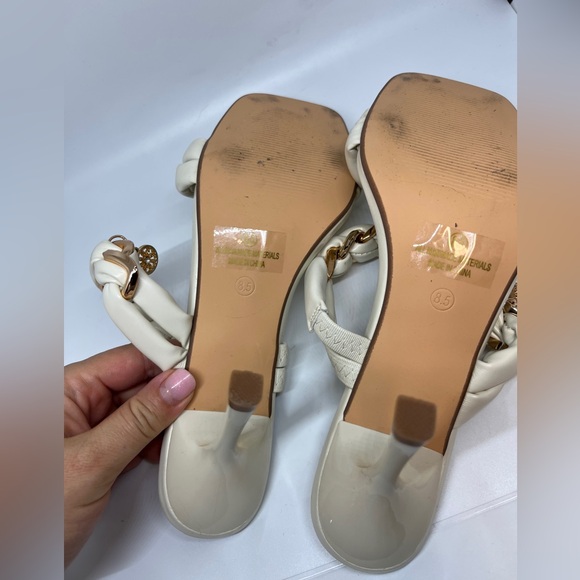 Venus Women's Cream and Gold Sandals size 8.5 - Picture 16 of 16